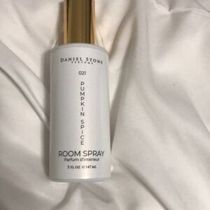 Daniel stone pumpkin spice room spray